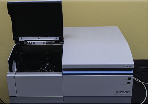 Spektrofluorymetr Hitachi F-7000